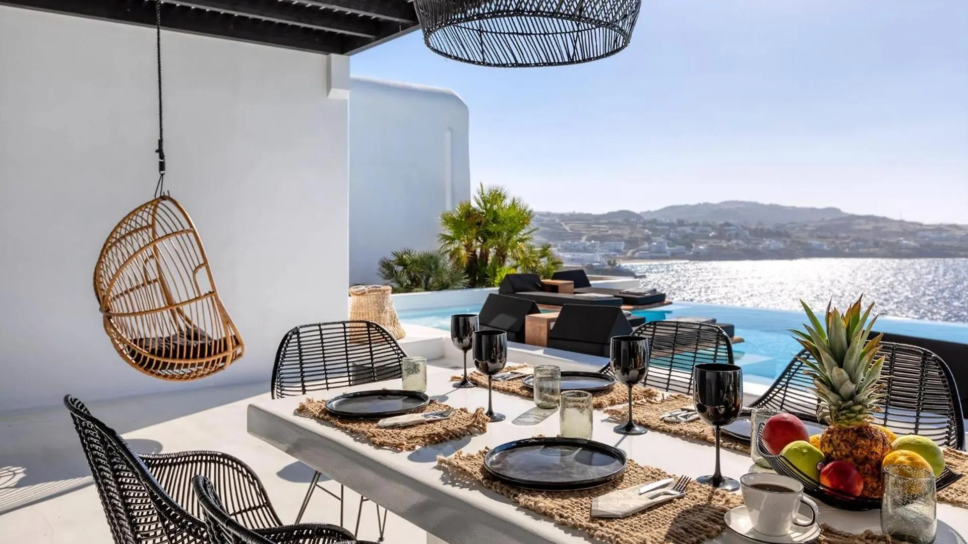 Dazzling Mykonos Villa Villa Lvellie 6 Bedrooms Unique Aegean Sea Views Private Infinity Pool Two Private Jacuzzis Psarou Beach Griekenland